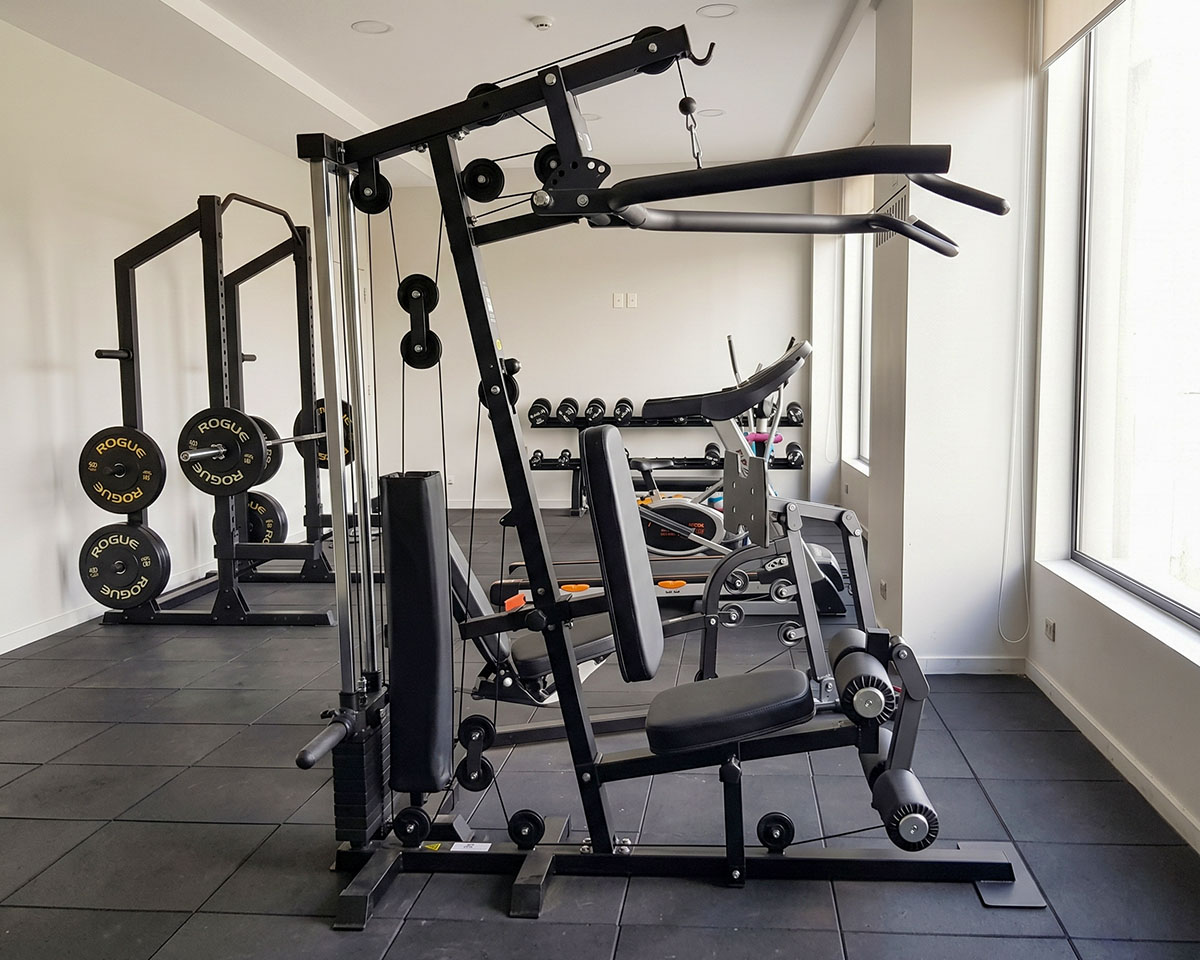 Academia disponível para hóspedes do Los Olivos Hotel